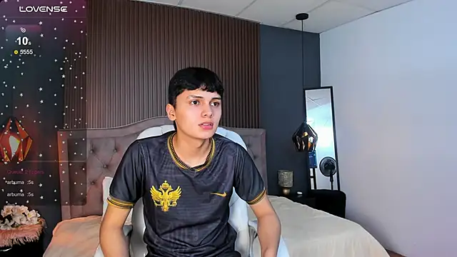 Maxii18  online show from 15, 11, 2025