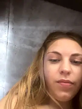 elliepixie online show from 18, 11, 2025