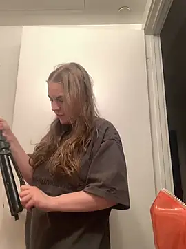 elliepixie online show from 14, 7, 2026