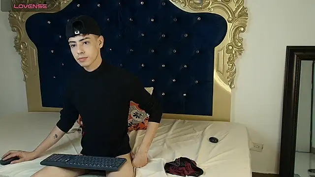 Sebastian Reed online show from 29, 10, 2025