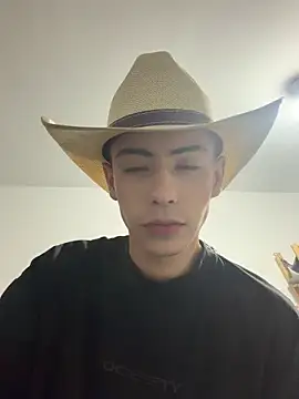 Sebastian Reed online show from 5, 2, 2026