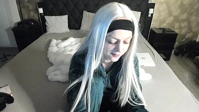 Amanda-JewelzX online show from 23, 11, 2025