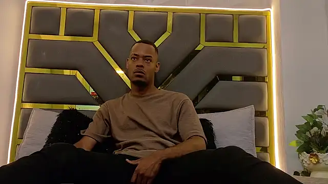 Neytanmalcon online show from 10, 11, 2025