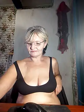 Snapshot of NikaGold454 chatting on 2, 11, 2025 NikaGold454 online show from 2, 11, 2025