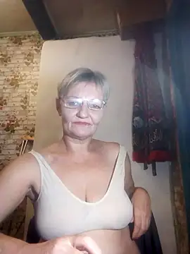 Snapshot of NikaGold454 chatting on 2, 12, 2025 NikaGold454 online show from 2, 12, 2025