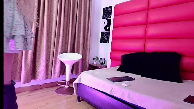 oliviamonroe online show from 29, 11, 2025