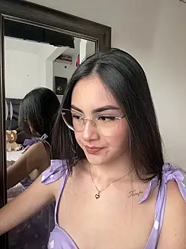 Snapshot of IslaCole chatting on 10, 1, 2026 IslaCole online show from 10, 1, 2026