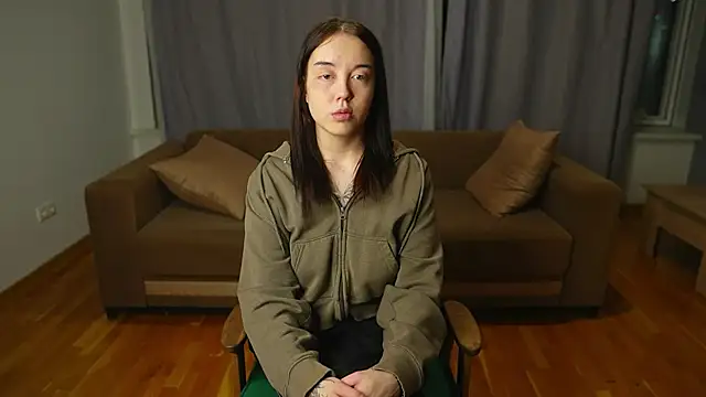 CharleenHosten online show from 6, 11, 2025