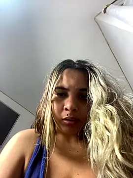 sofia montclair online show from 17, 11, 2025