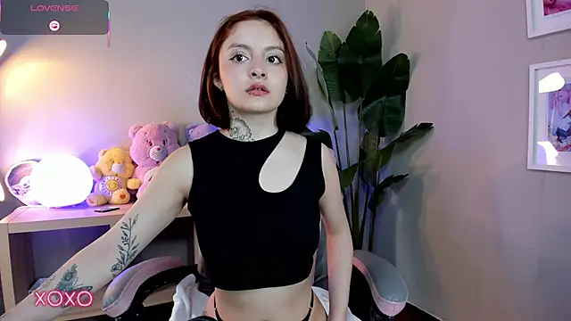 lexirouge   online show from 8, 11, 2025