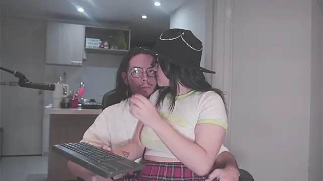 dan and daya online show from 10, 11, 2025