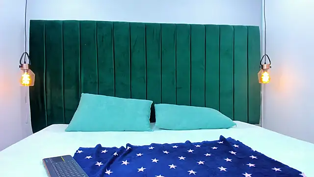 Melody Horney online show from 26, 11, 2025