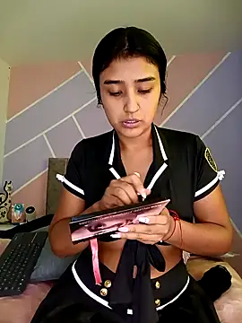 Nahomievans233 online show from 1, 11, 2025