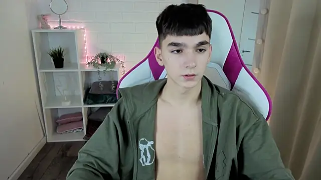 YamiTwink online show from 20, 11, 2025