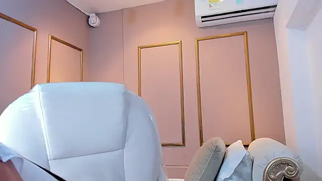 NahimiThompson online show from 21, 11, 2025