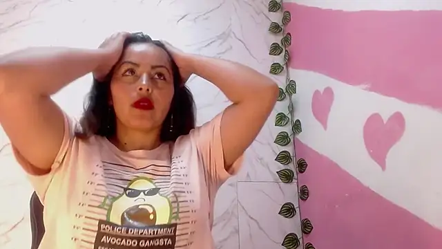 amara leoncm online show from 23, 10, 2025