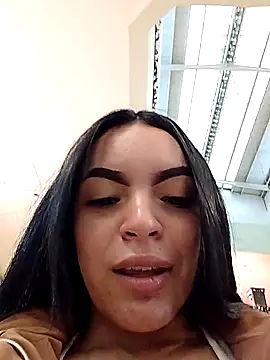 Snapshot of Nuvi_jonhs chatting on 8, 11, 2025 Nuvi jonhs online show from 8, 11, 2025