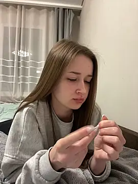 Angel hotyy online show from 16, 1, 2026