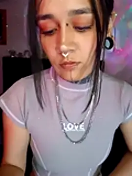 SharonSalazar online show from 29, 4, 2026