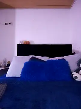 SharonSalazar online show from 15, 11, 2025