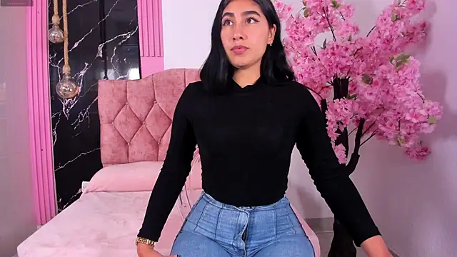 Maily camerun online show from 5, 11, 2025