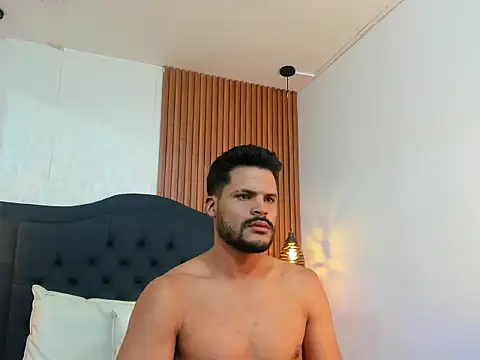 Hamilton 0 online show from 30, 11, 2025