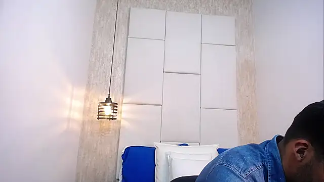 Hamilton 0 online show from 11, 11, 2025