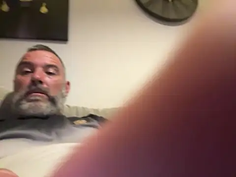 plymouthlad82 online show from 27, 7, 2026