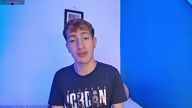 Snapshot of Erick_Taylor3 chatting on 15, 5, 2026 Erick Taylor3 online show from 15, 5, 2026