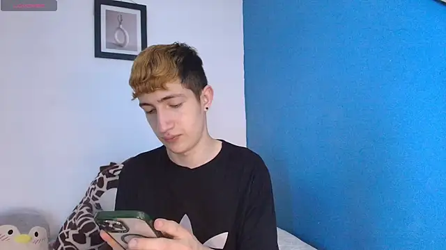 Snapshot of Erick_Taylor3 chatting on 10, 7, 2026 Erick Taylor3 online show from 10, 7, 2026