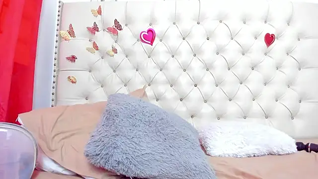 celena wonder online show from 15, 4, 2026