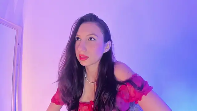 Snapshot of lily_ross1 chatting on 11, 11, 2025 lily ross1 online show from 11, 11, 2025