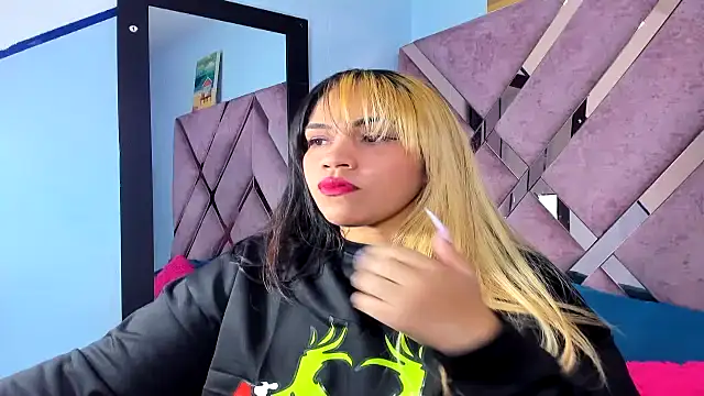 Faehlis  online show from 12, 11, 2025