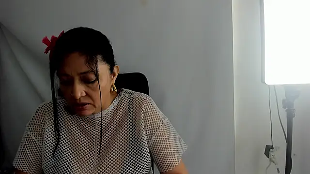 Snapshot of tatis_sofia chatting on 4, 2, 2026 tatis sofia online show from 4, 2, 2026