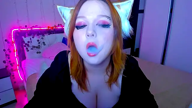 Lovly Vixen online show from 29, 11, 2025