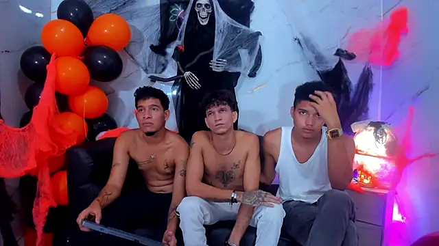 Gabriel Twink online show from 2, 11, 2025