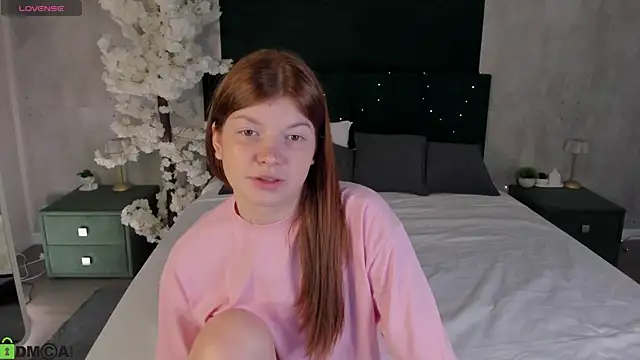 Nika Jonson online show from 28, 5, 2026