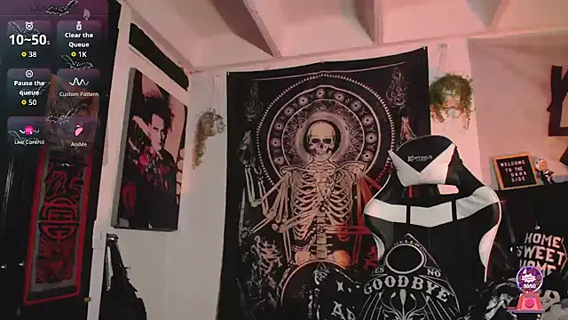 Dalia Vorhees online show from 30, 10, 2025