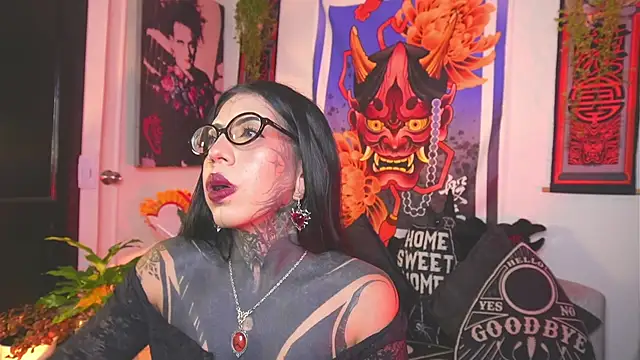 Dalia Vorhees online show from 25, 6, 2026