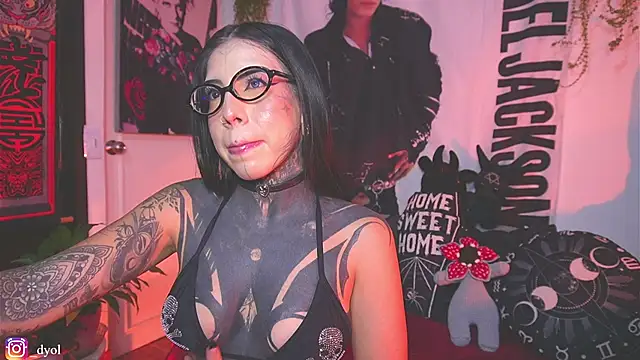 Dalia Vorhees online show from 18, 4, 2026