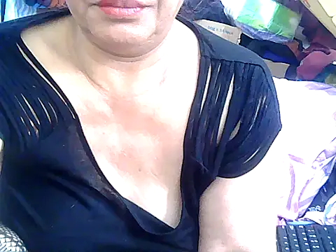 Snapshot of Sweetpinay_mature chatting on 14, 7, 2026 Sweetpinay mature online show from 14, 7, 2026