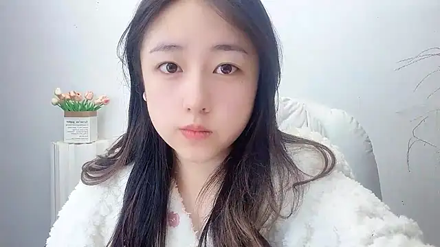 Love-hanzaizai718 online show from 3, 11, 2025