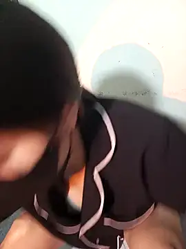 Cherry Le02 online show from 30, 3, 2026