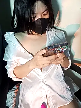 Cherry Le02 online show from 23, 3, 2026