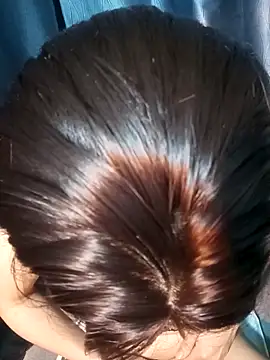 Cherry Le02 online show from 25, 3, 2026