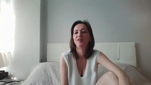 ArianaStarr online show from 8, 4, 2026