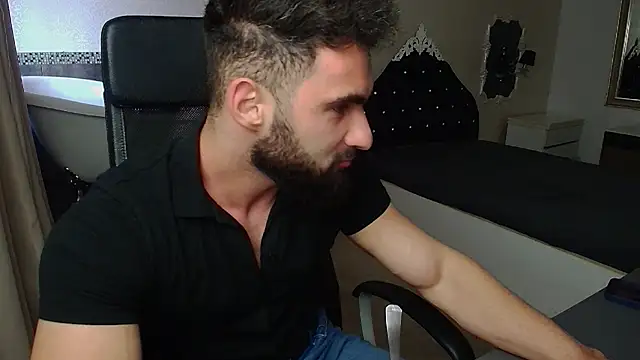 Snapshot of MicahLane chatting on 9, 7, 2026 MicahLane online show from 9, 7, 2026