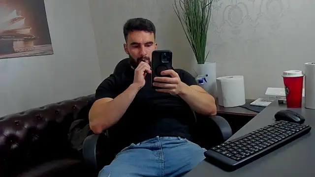 MicahLane online show from 30, 10, 2025