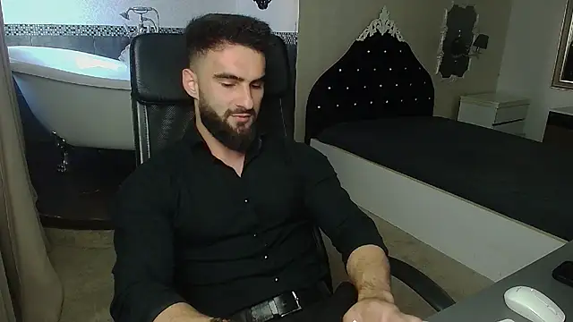 Snapshot of MicahLane chatting on 25, 6, 2026 MicahLane online show from 25, 6, 2026