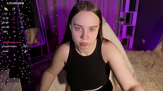 LunaDreeam online show from 8, 11, 2025